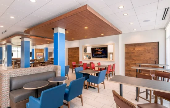 EIS_Holiday_Inn_Express_Bryan_TX_04